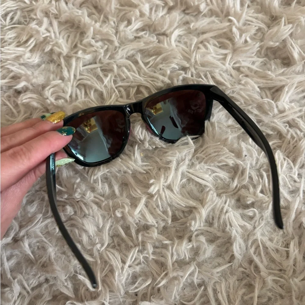 Striped Multicolor Sunglasses - Picture 3 of 6